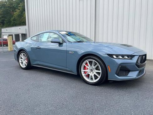 Certified 2024 Ford Mustang GT Premium image 4