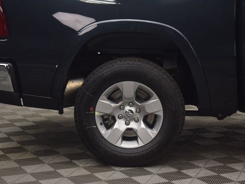New 2026 RAM 1500 Big Horn AWD/4WD image 8