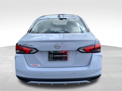 Used 2025 Nissan Versa SV w/ Trunk Package FWD image 5