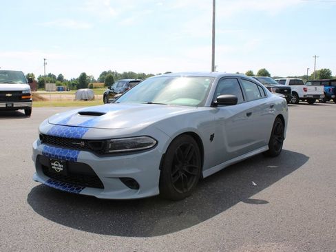 Used 2022 Dodge Charger Scat Pack w/ Plus Group RWD image 4