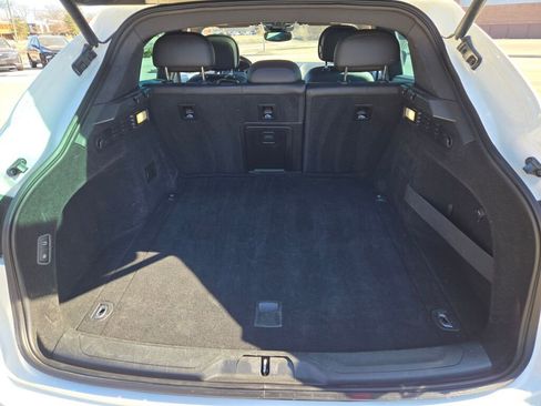 Used 2023 Maserati Levante Modena image 19