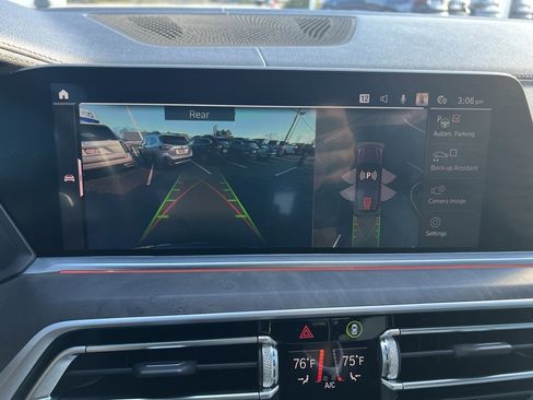 Used 2020 BMW X5 xDrive40i w/ Executive Package image 24