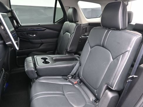 Used 2023 Honda Pilot Elite image 13