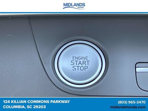 Used 2023 Hyundai Elantra SEL w/ Convenience Package FWD image 23