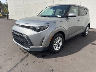 Certified 2023 Kia Soul LX w/ LX Technology Package