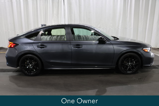 Used 2025 Honda Civic Sport image 2