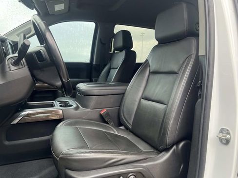 Used 2020 Chevrolet Silverado 1500 RST w/ Texas Edition image 11