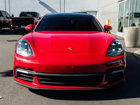 Used 2020 Porsche Panamera 4 w/ Premium Package Plus AWD/4WD image 2