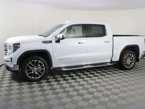 New 2026 GMC Sierra 1500 SLT w/ SLT Premium Plus Package AWD/4WD image 2
