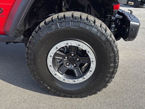 New 2026 Jeep Wrangler Unlimited Rubicon 392 w/ Quick Order Package 27X Moab AWD/4WD image 9