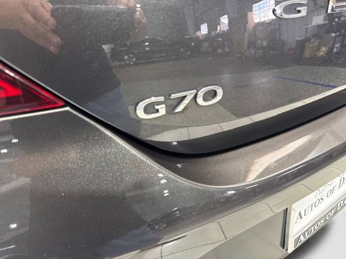 Used 2025 Genesis G70 2.5T RWD image 23