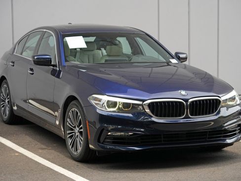 Used 2017 BMW 530i RWD image 52