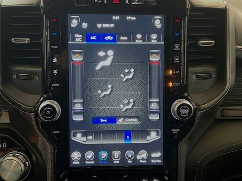Used 2021 RAM 1500 Limited AWD/4WD image 11