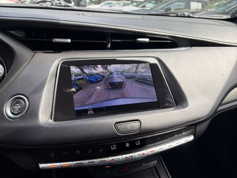 Used 2023 Cadillac XT4 Premium Luxury FWD image 25