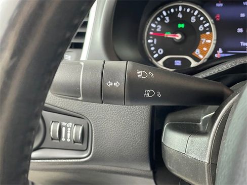 Used 2021 Jeep Renegade Latitude w/ Convenience Group image 14