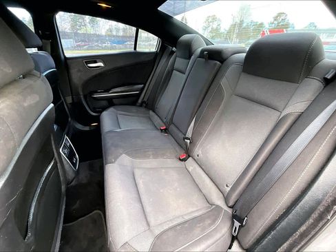 Used 2018 Dodge Charger R/T w/ Driver Confidence Group image 20