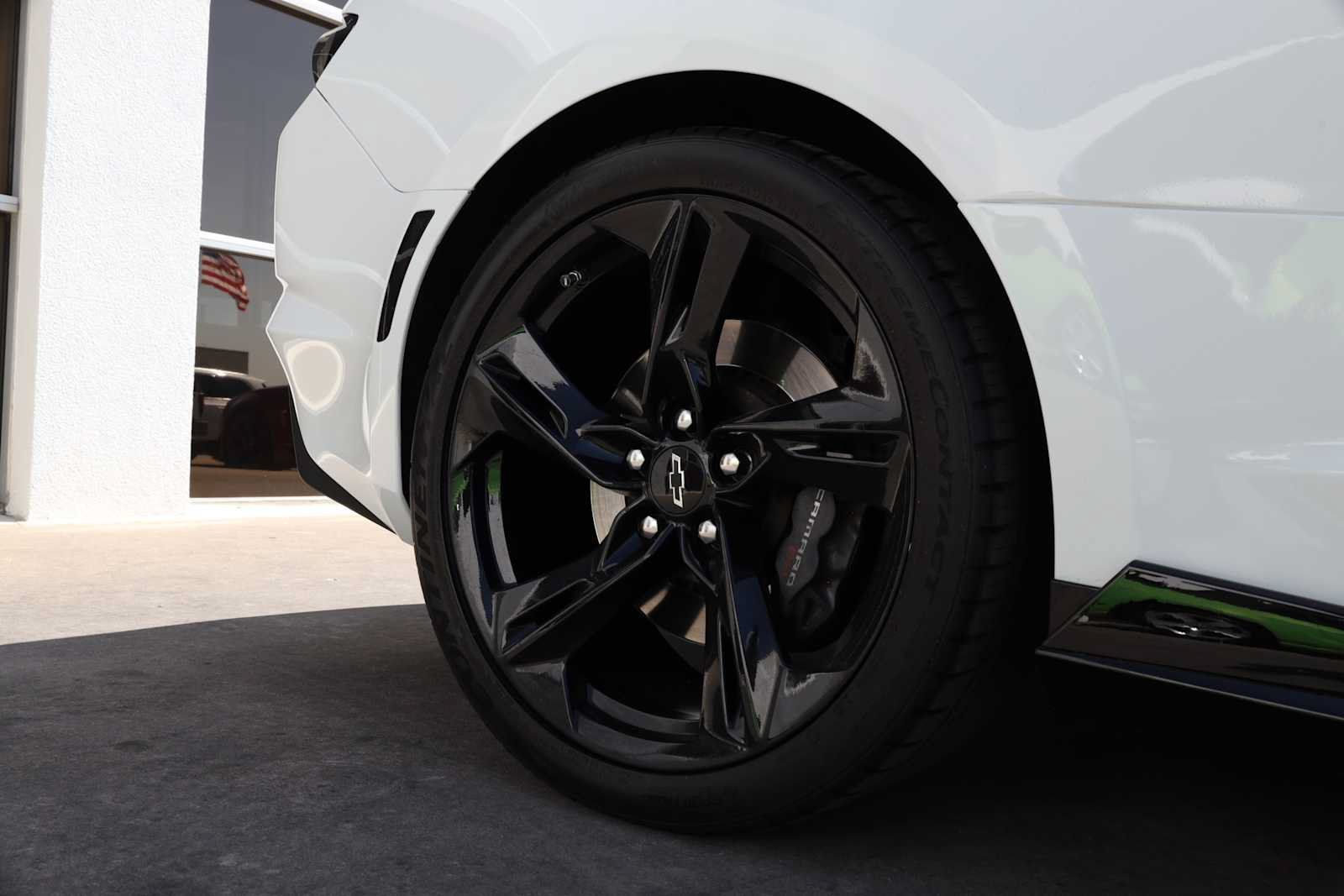 Used 2020 Chevrolet Camaro SS RWD image 55
