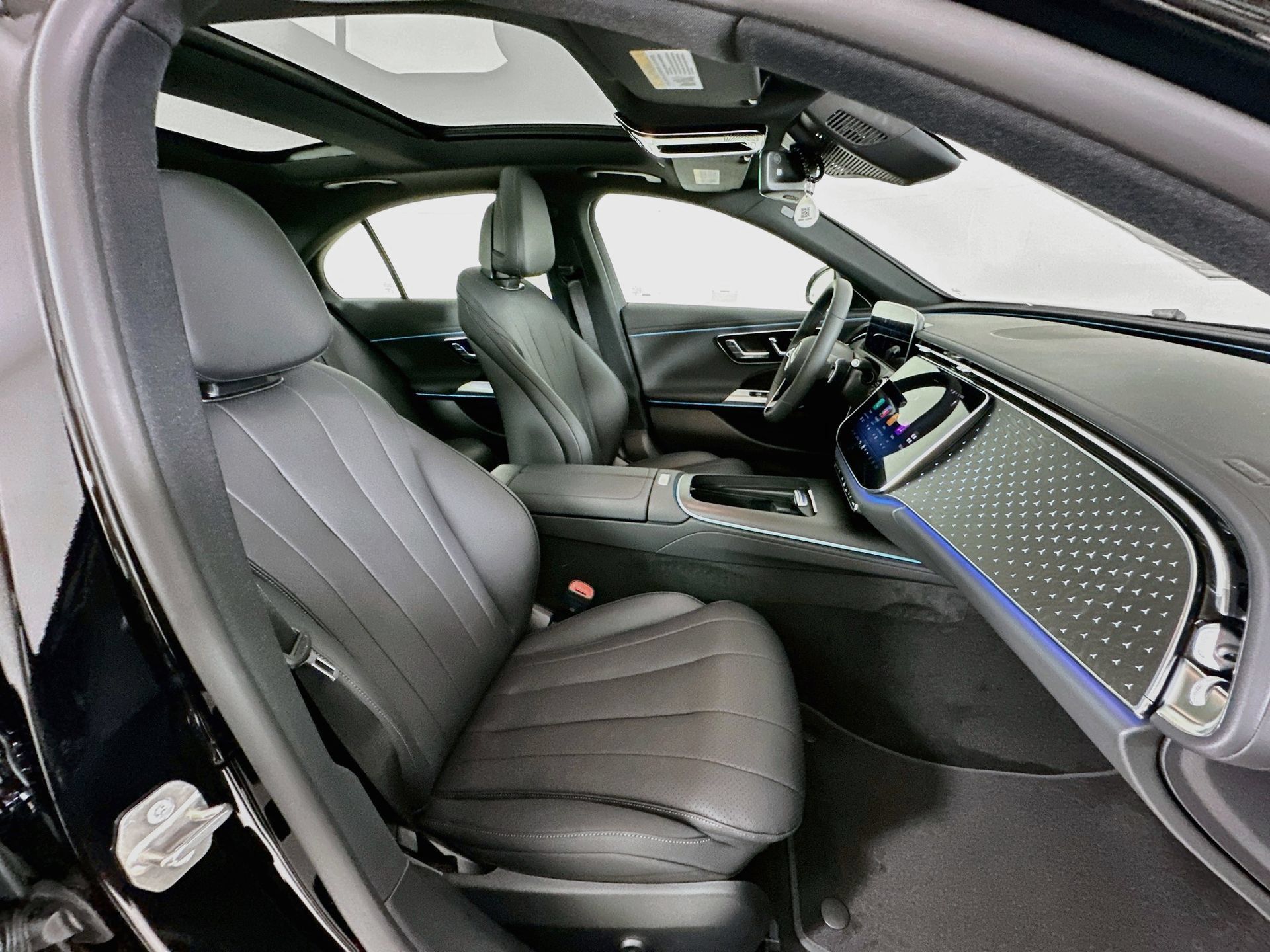 New 2027 Mercedes-Benz E 350 Sedan image 31