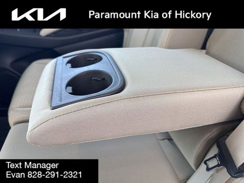 Used 2023 Subaru Ascent Premium w/ Convenience Package AWD/4WD image 16