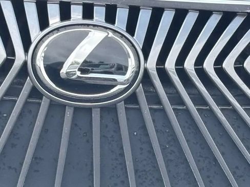 Used 2019 Lexus ES 350 w/ Accessory Package 2 FWD image 3