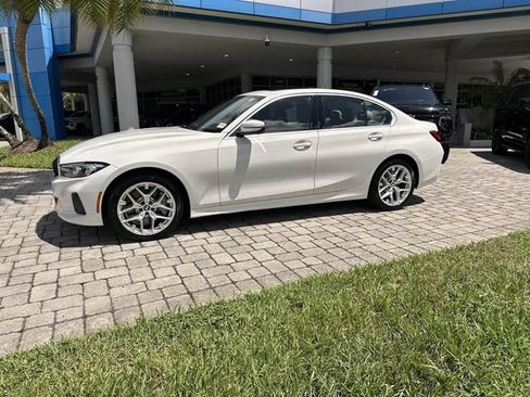 Used 2025 BMW 330i Sedan RWD image 31