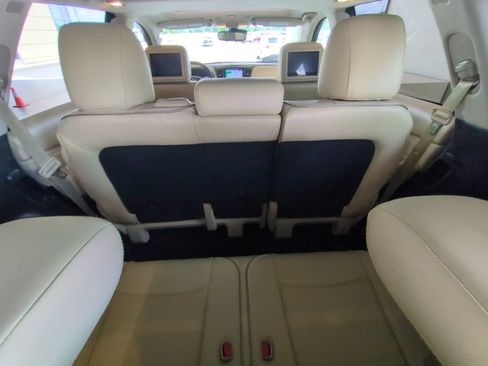 Used 2017 INFINITI QX60 FWD w/ Deluxe Technology Package image 37
