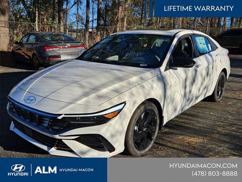 New 2026 Hyundai Elantra SEL Sport Premium FWD image 4