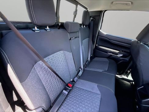 Used 2025 Ford Ranger XLT AWD/4WD image 17