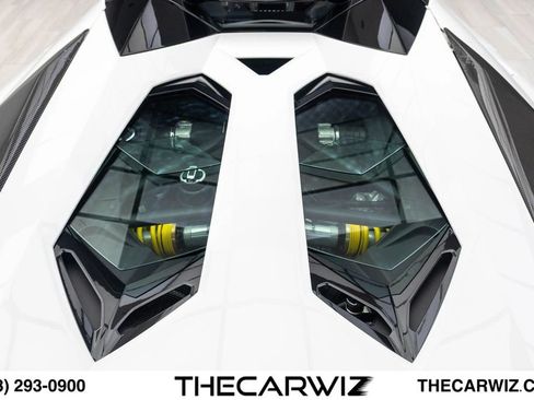Used 2017 Lamborghini Aventador LP 700-4 AWD/4WD image 22