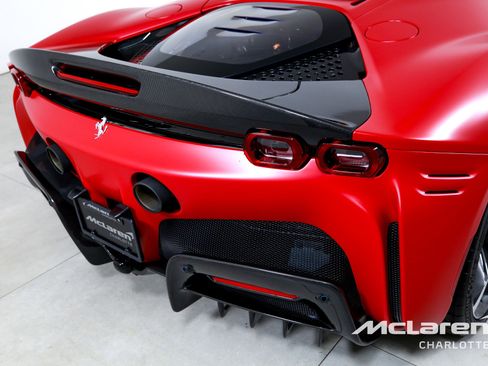 Used 2022 Ferrari SF90 Stradale image 33