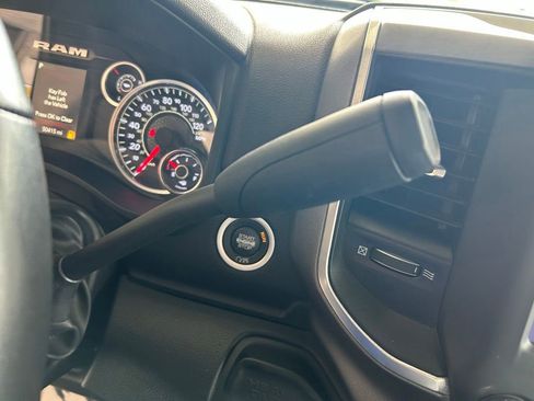 Used 2024 RAM 2500 Big Horn AWD/4WD image 8