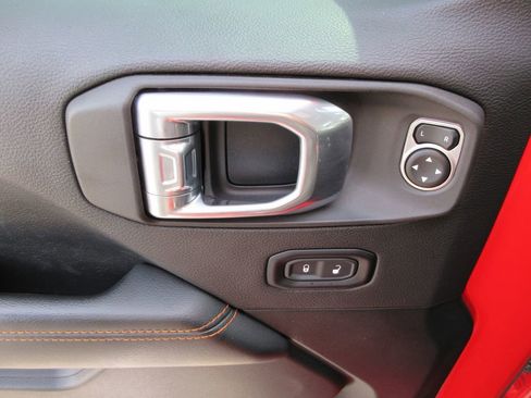 Used 2021 Jeep Gladiator Mojave image 31