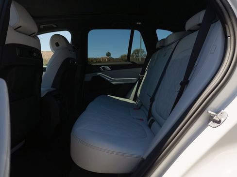 New 2026 BMW X5 sDrive40i w/ Parking Assistance Package RWD image 8