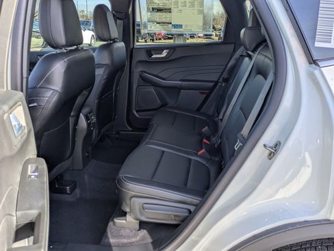 New 2026 Ford Escape Platinum w/ Equipment Group 601A image 27