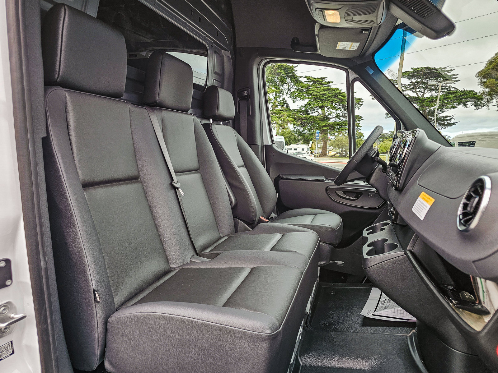 New 2026 Mercedes-Benz Sprinter 2500 image 12