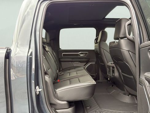 New 2026 RAM 1500 Laramie AWD/4WD image 12