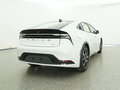New 2026 Toyota Prius XSE Premium image 24