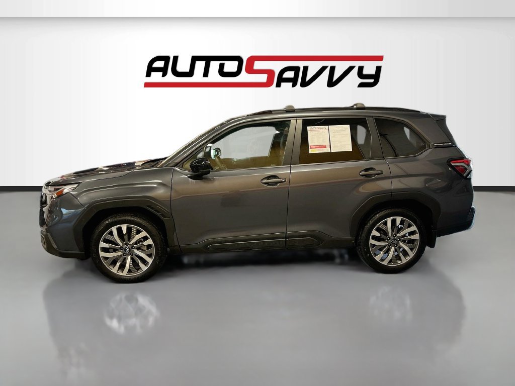 Used 2025 Subaru Forester Touring w/ Popular Package - Touring AWD/4WD image 4