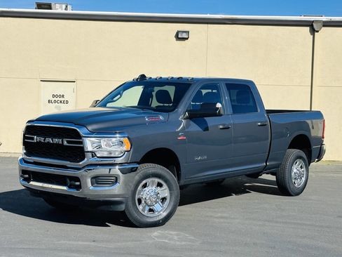 Used 2022 RAM 2500 Tradesman image 4