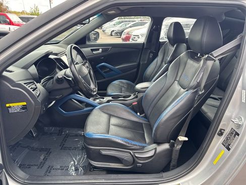 Used 2014 Hyundai Veloster Turbo image 23
