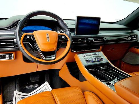 Used 2022 Lincoln Aviator Black Label w/ Dynamic Handling Package image 12