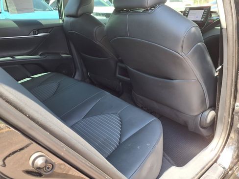 Used 2024 Toyota Camry SE FWD image 13