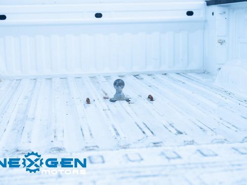 Used 2020 Chevrolet Silverado 2500 W/T image 26