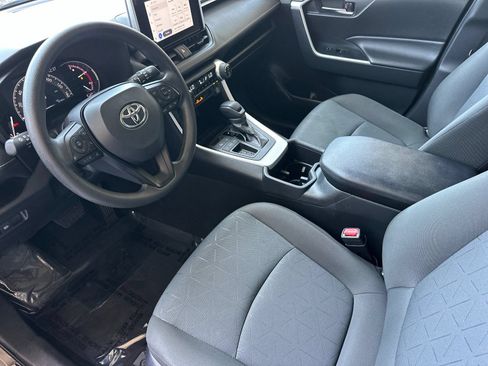 Used 2024 Toyota RAV4 XLE FWD image 9