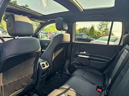Certified 2025 Mercedes-Benz GLB 250 4MATIC image 26