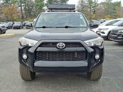Used 2018 Toyota 4Runner SR5 image 2