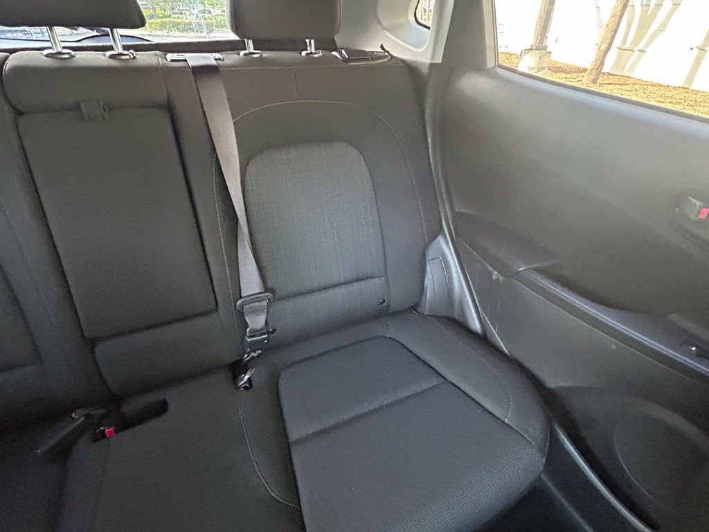 Used 2023 Hyundai Kona SEL AWD/4WD image 14