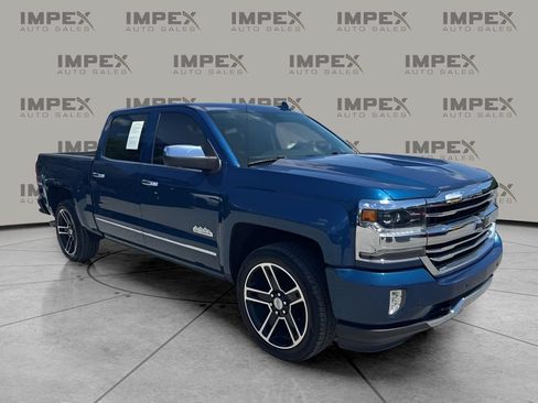 Used 2018 Chevrolet Silverado 1500 High Country AWD/4WD image 7