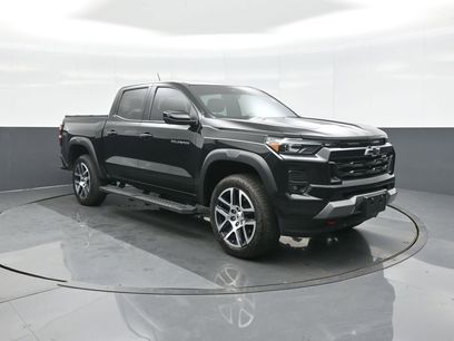 Used 2023 Chevrolet Colorado Z71 w/ Z71 Convenience Package 2