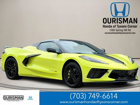 Used 2023 Chevrolet Corvette Stingray Preferred Conv w/ Z51 Performance Package RWD image 1